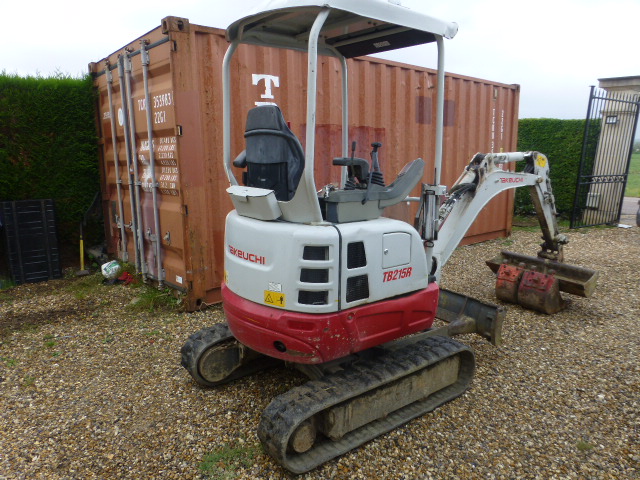 Mini-Pelle TAKEUCHI TBR215R